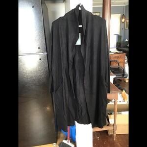 Abbott elementary jet black cardigan, medium, new, so soft, duster, pockets